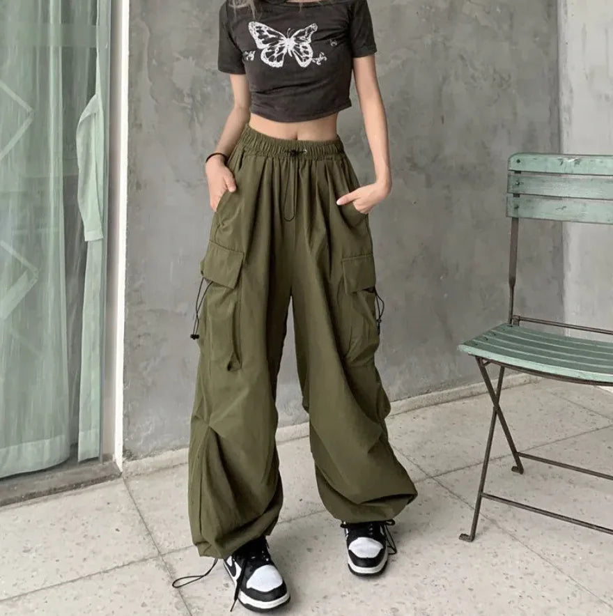 Cargohose mit hoher Taille