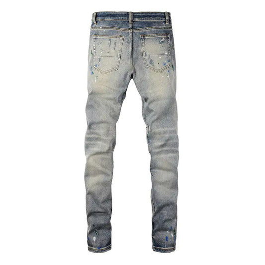 Blau bemalte Jeans