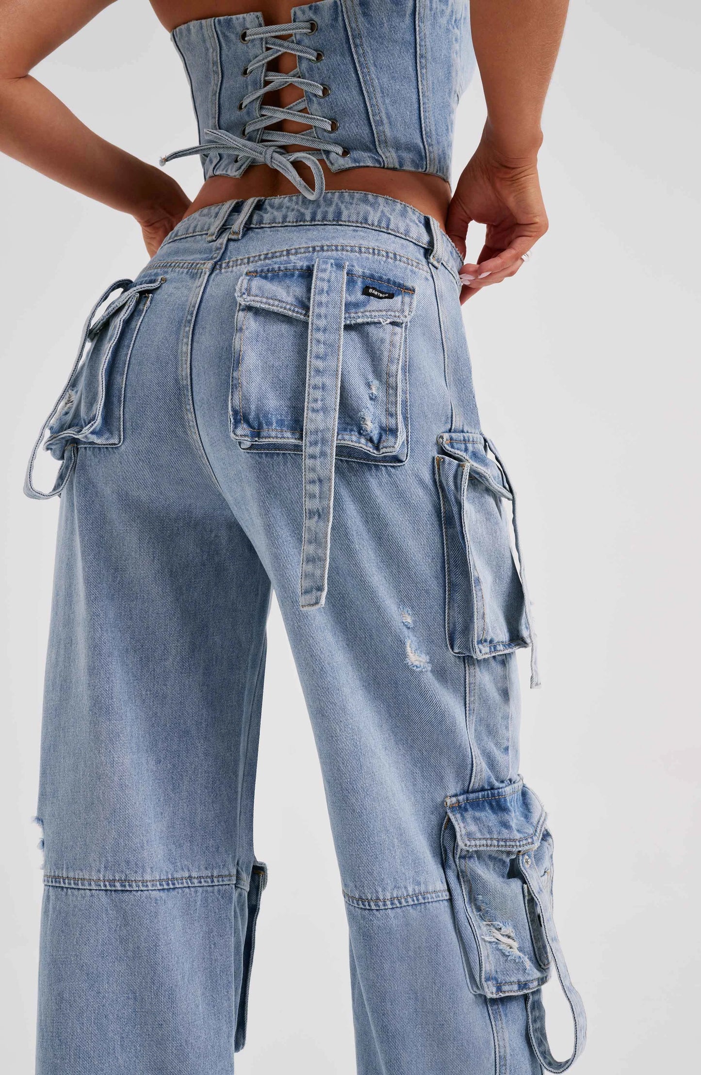 Neue trendige Street-Hosen